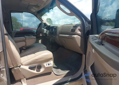 2004 Ford F-250 Lariat/Xl/Xlt z USA, uszkodzony, nr VIN 1FTNW21P34ED05142